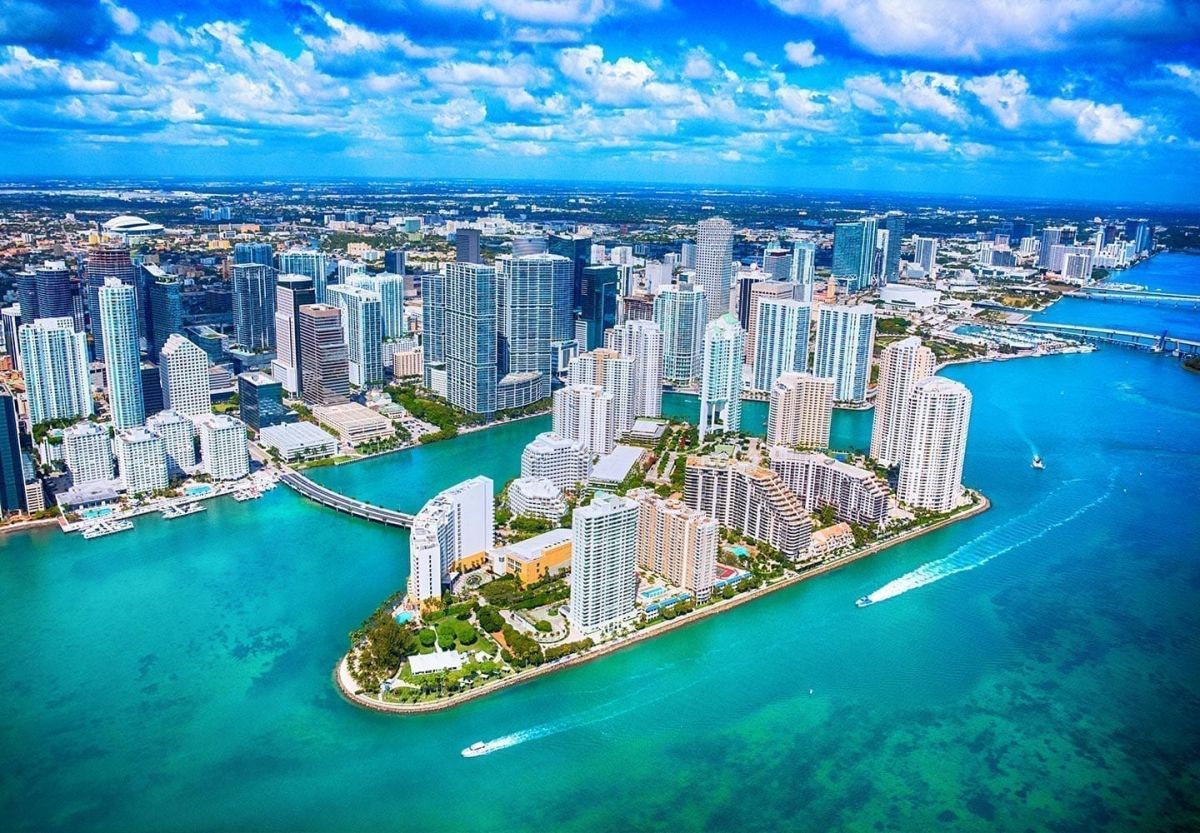 Presentación de “ARGENTINE AMERICAN CHAMBER OF COMMERCE OF FLORIDA- MIAMI ´- EEUU (A.A.C.C)".