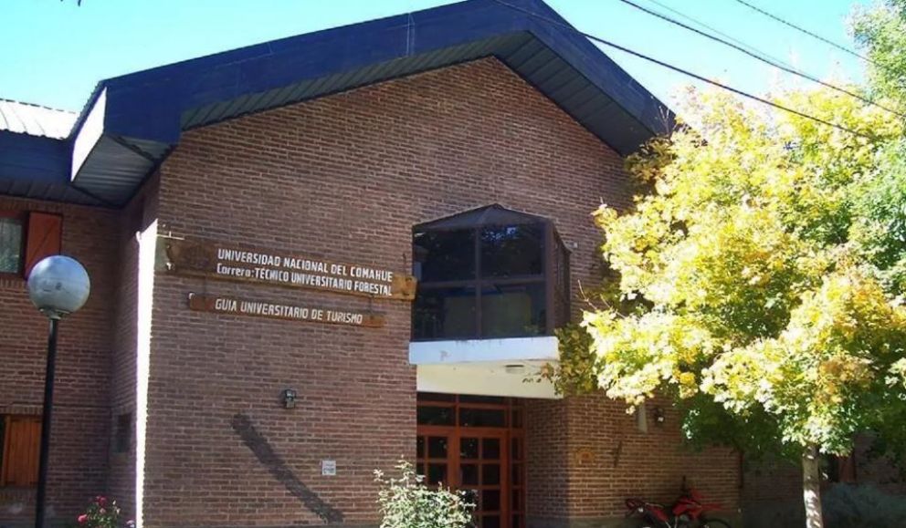 Docentes del AUSMA reclaman que se arregle la caldera