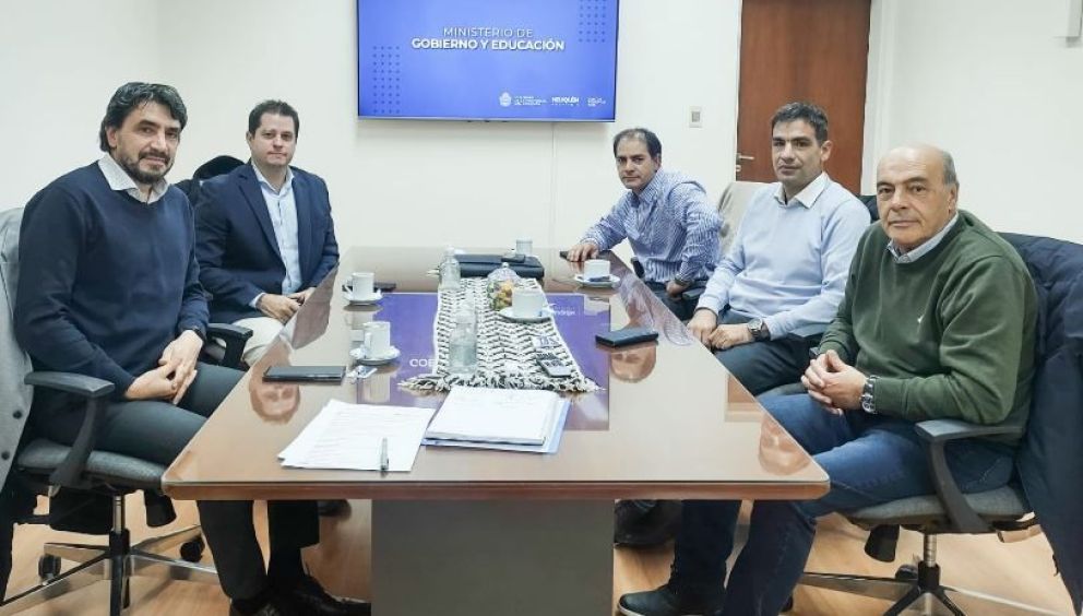Transporte de pasajeros: "Pagaremos la deuda más adelante, ahora hay que lograr la continuidad"