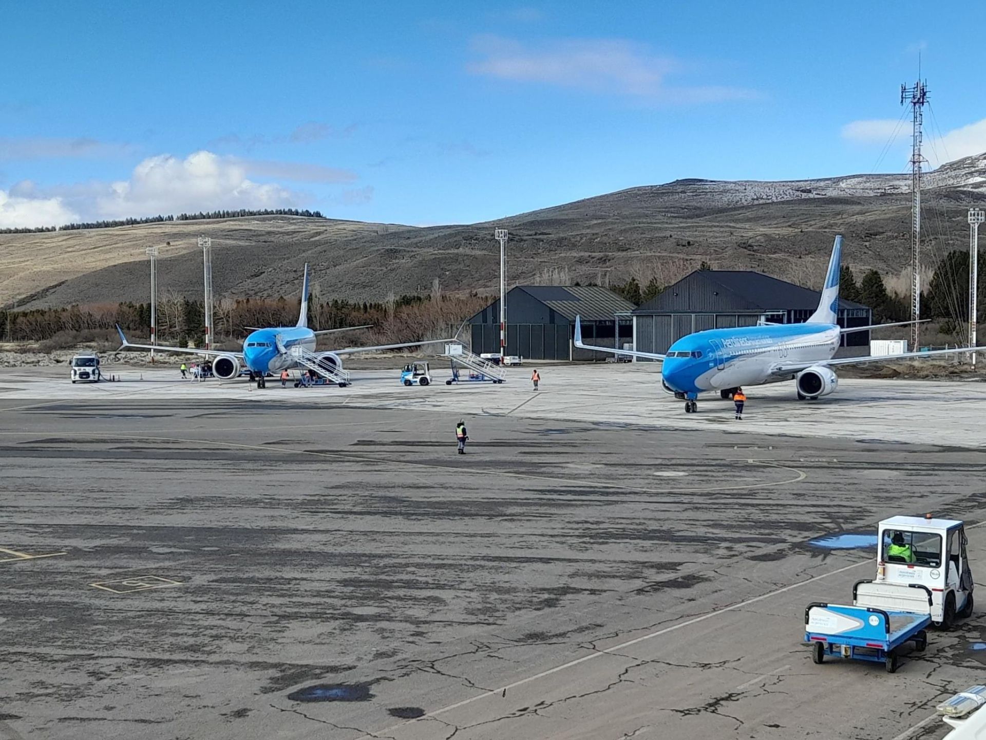El aeropuerto Chapelco está operando con 25 vuelos semanales