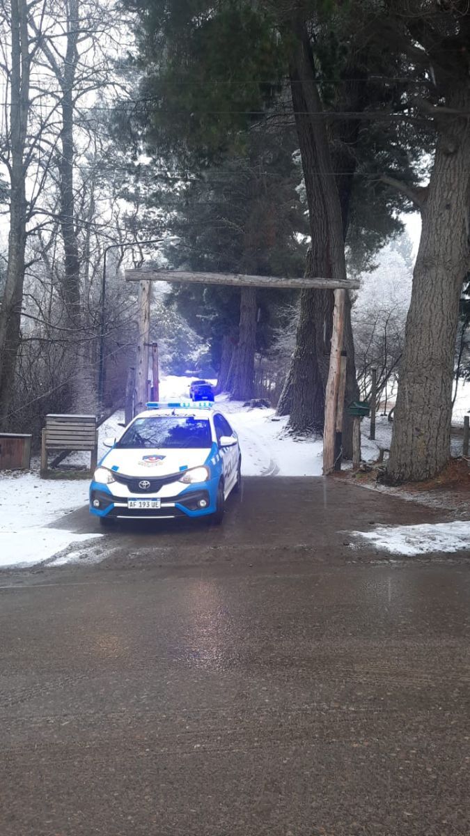 Maniataron y golpearon a dos mujeres en un violento asalto en Alihuen Alto